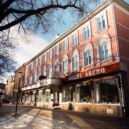 Hotel Aberg Centralhotellet Tranås Екстериор снимка