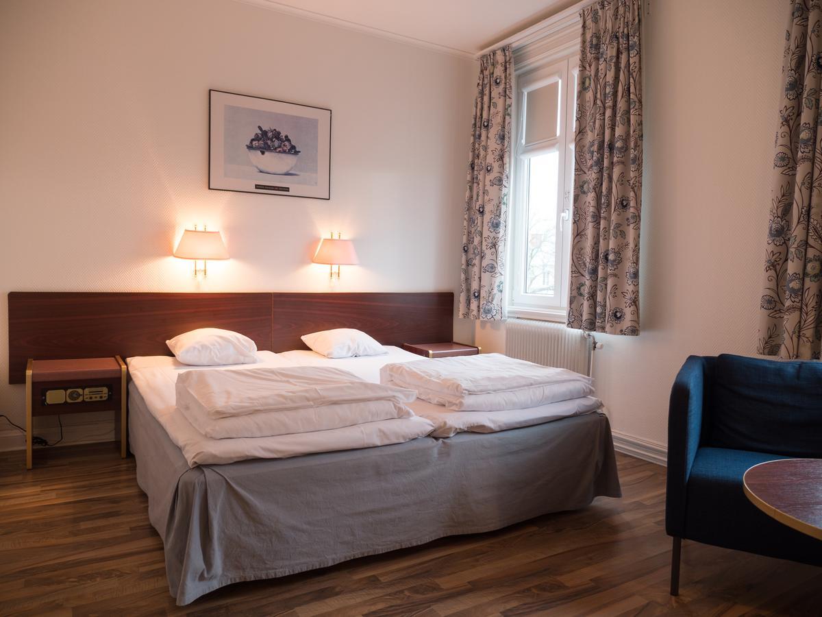 Hotel Aberg Centralhotellet Tranås Екстериор снимка